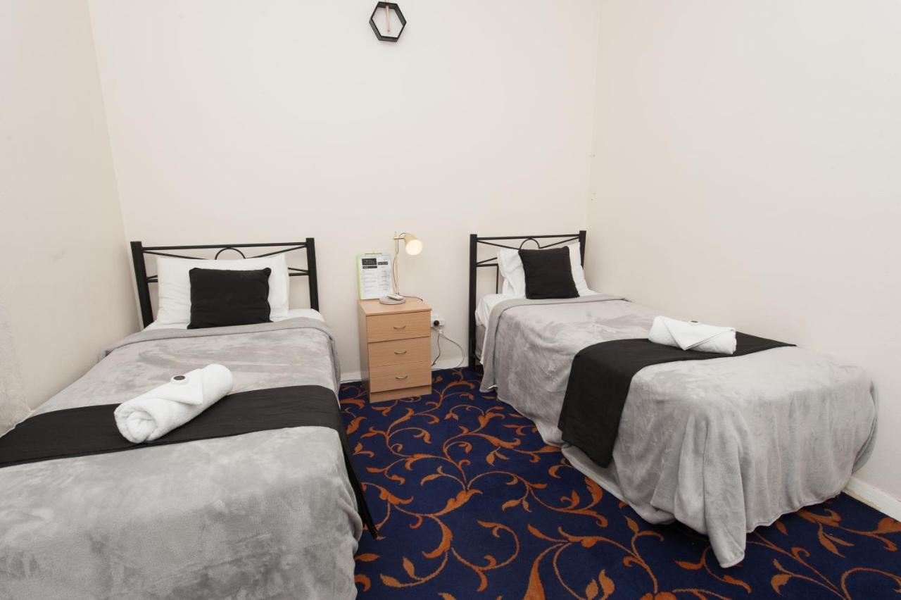 Riverina Hotel Холбрук Экстерьер фото